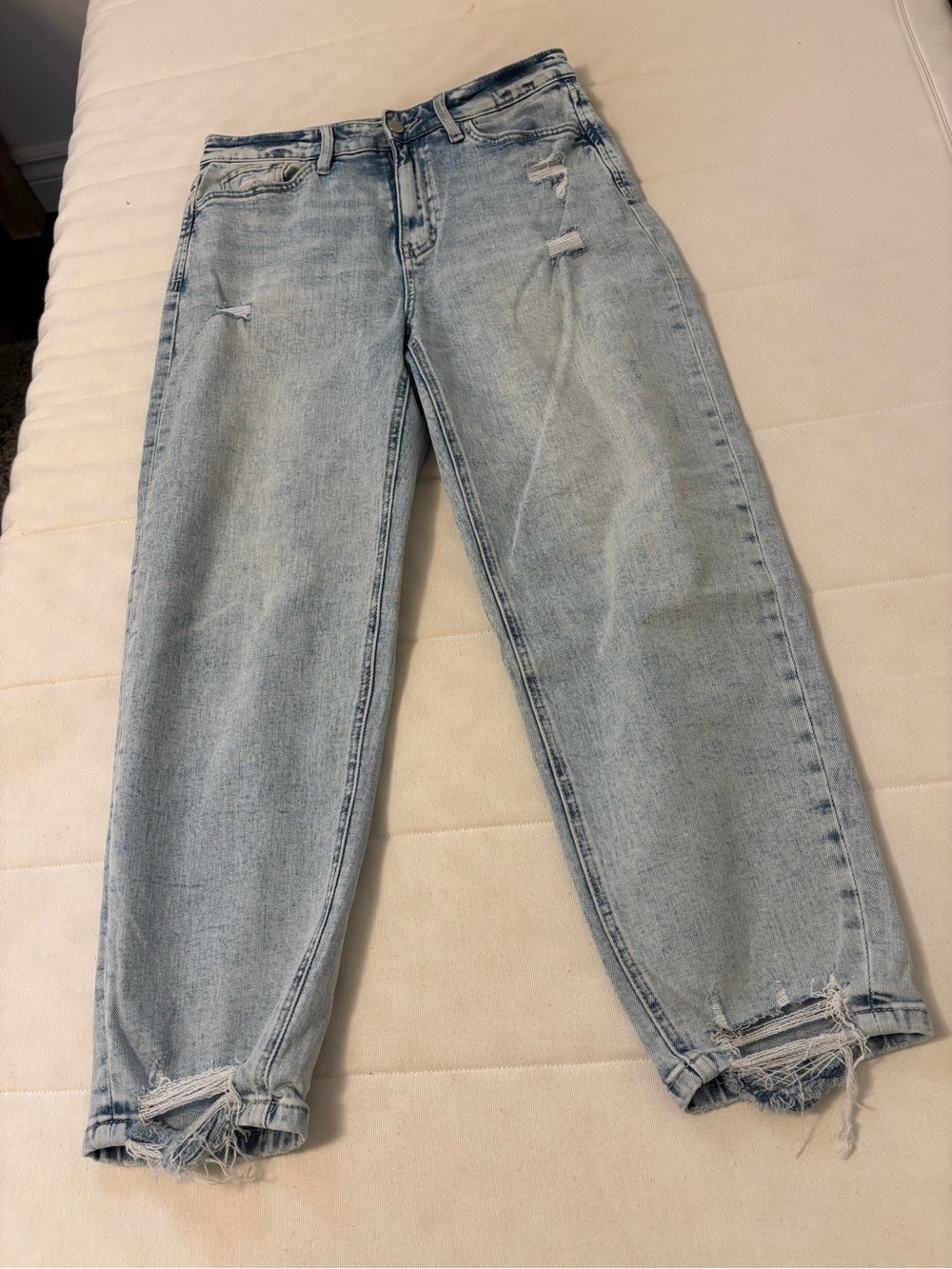 NWOT Flying Monkey Light Blue Distressed Boyfriend Jeans